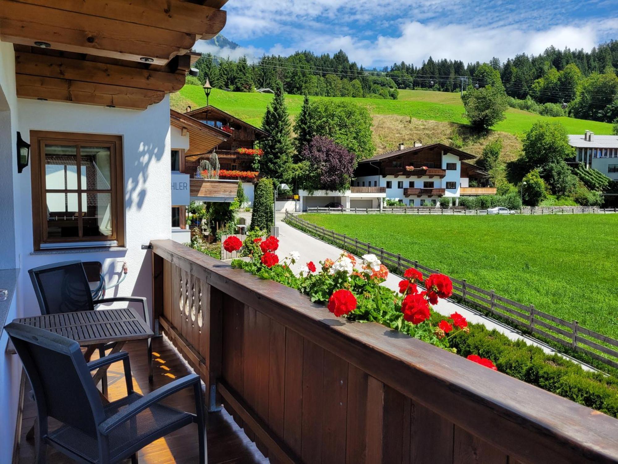 Landhaus Tirol Hopfgarten im Brixental Exterior foto